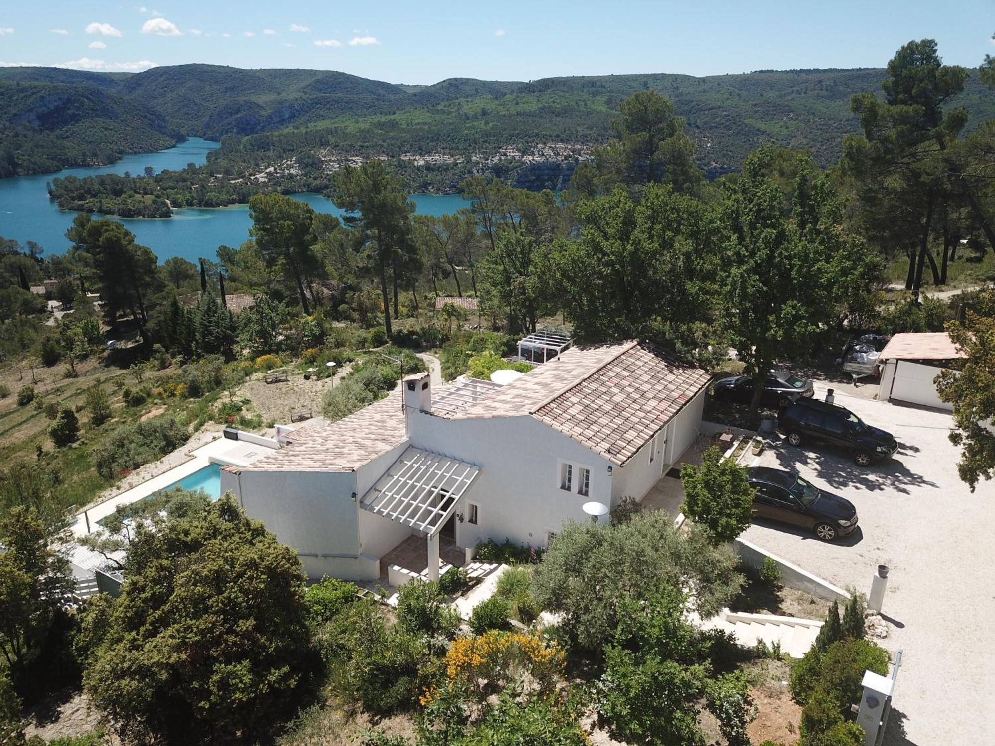 Ferienwohnung Les Reflets Du Lac Esparron-de-Verdon Exterior foto